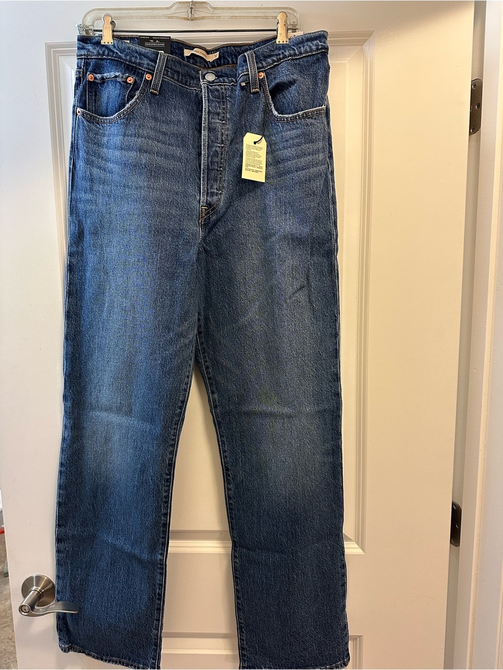 NWT Levi’s Women’s Ribcage Jeans 32x32